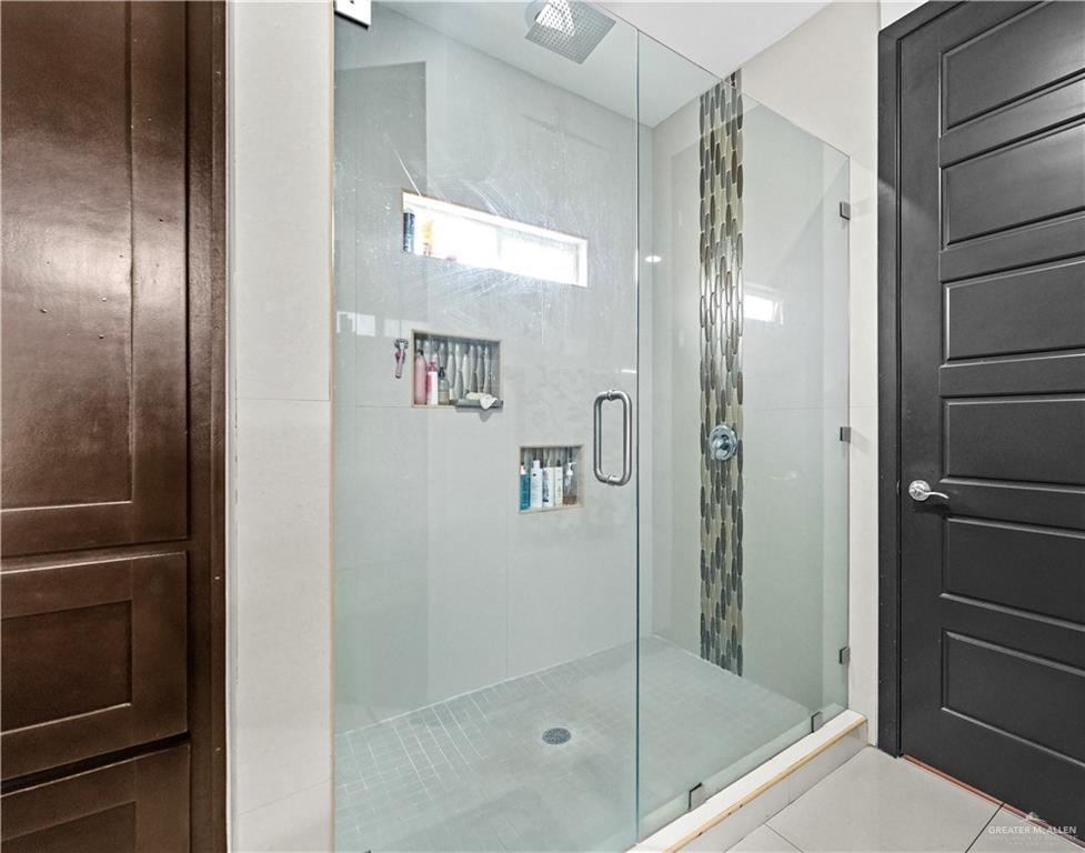 Photo 12 of 4000 Eucaliptus Avenue