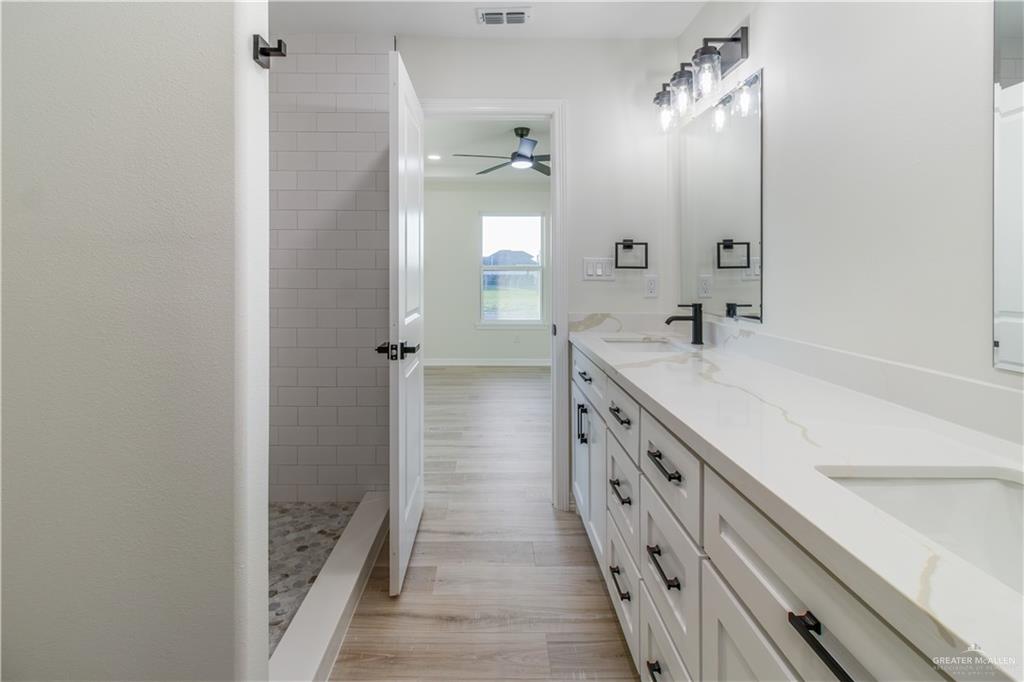 Photo 9 of 3304 Dichoso Avenue