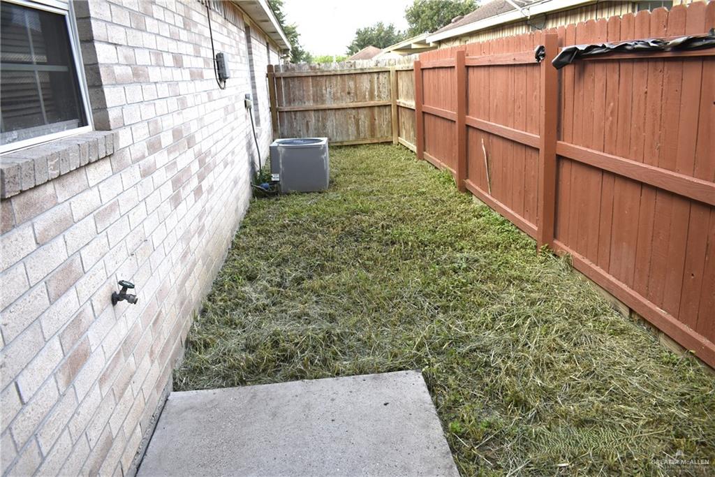 Photo 10 of 306 Albatross Avenue