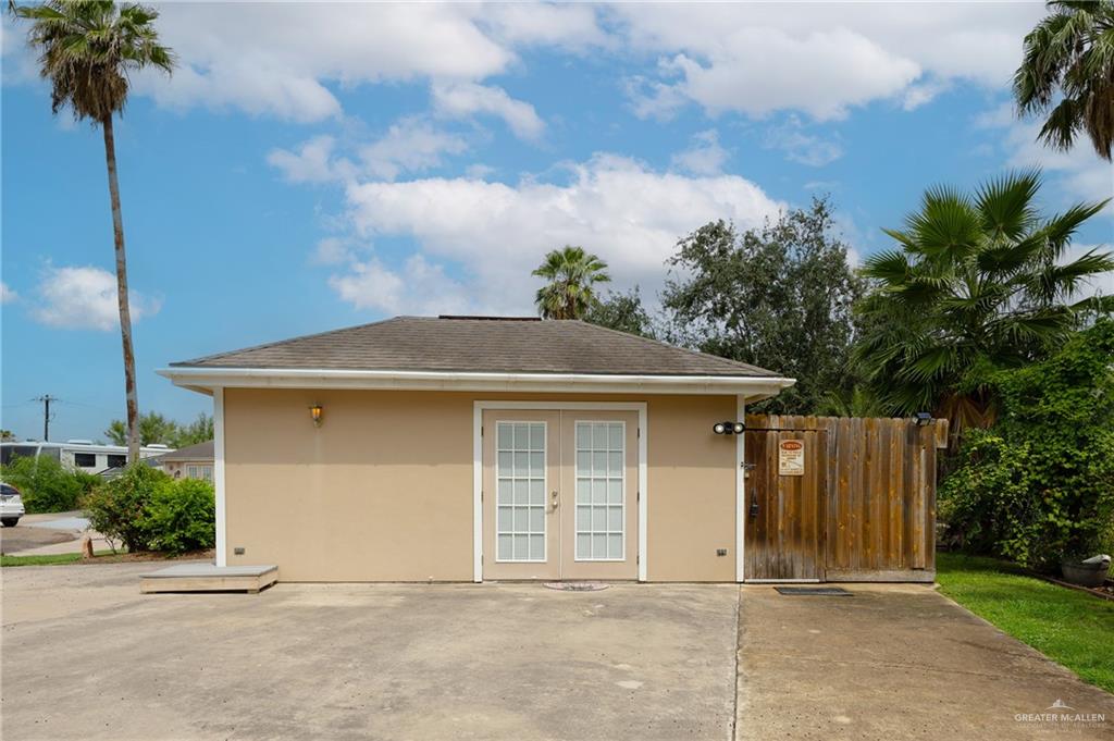Photo 13 of 3903 Lark Drive
