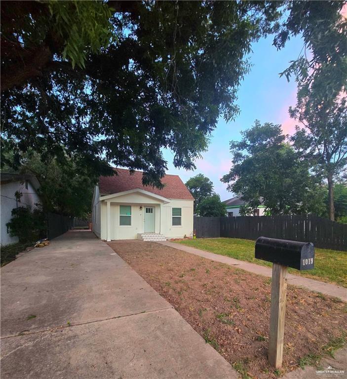 Photo 1 of 1009 Nebraska Avenue, San Juan