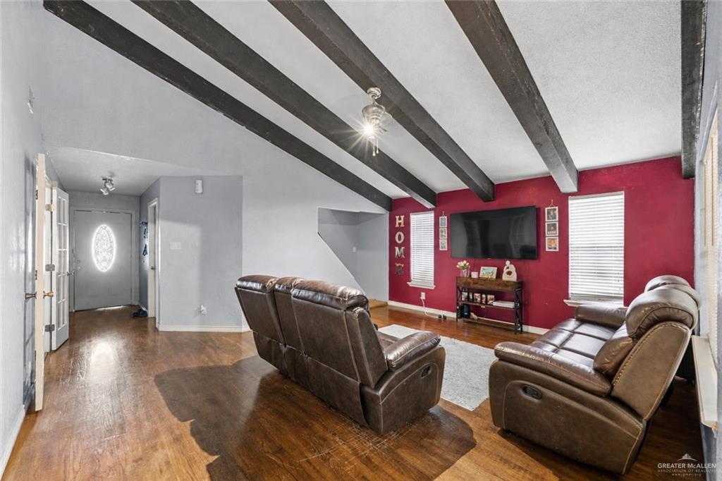 Photo 6 of 603 Tulipan Street