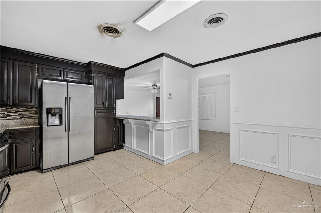 Photo 9 of 1608 Highland Avenue