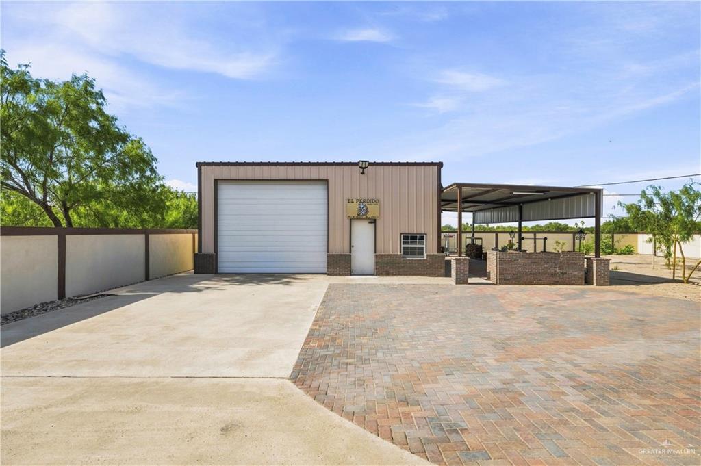 Photo 30 of 722 Apache Drive