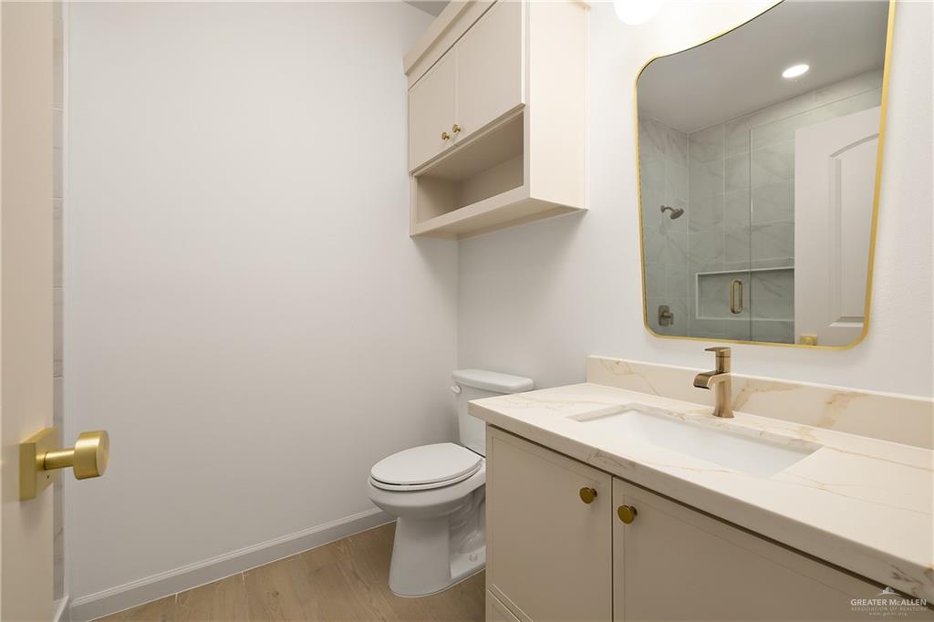 Photo 20 of 2800 Linva Avenue