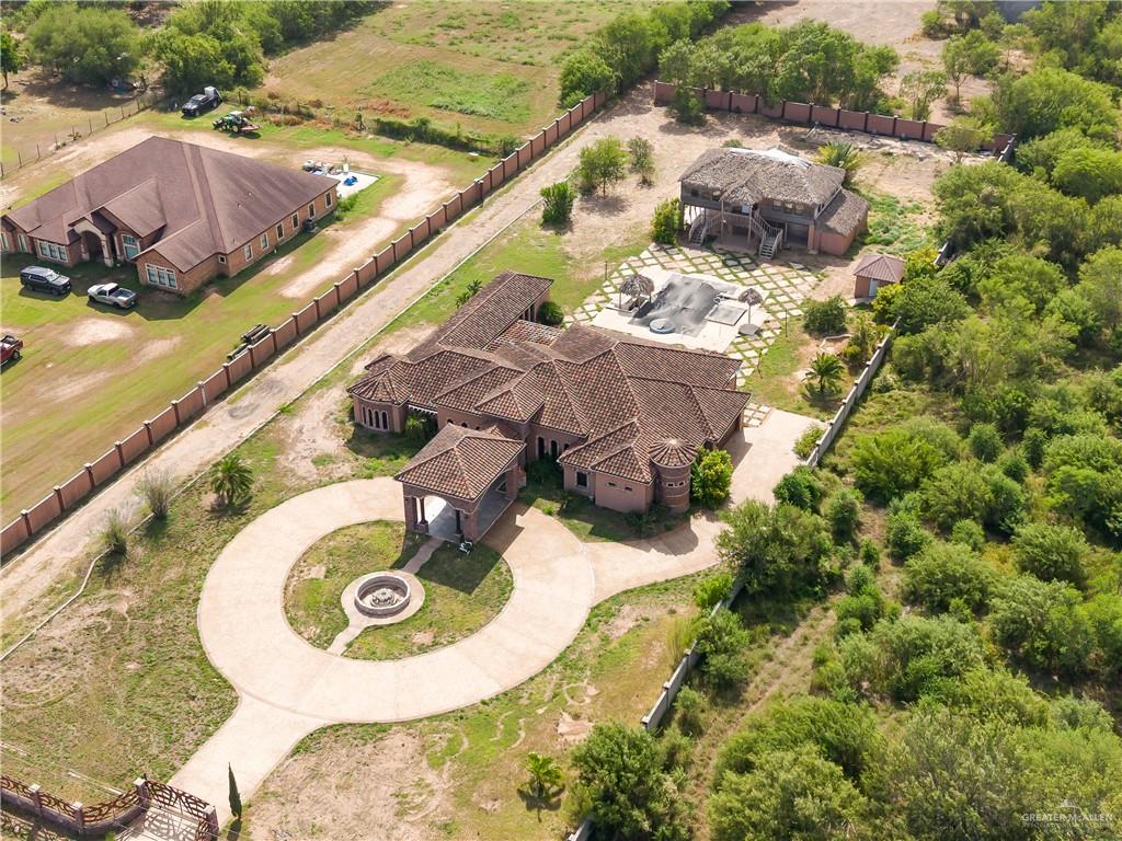 Photo 2 of 22111 Uresti Road