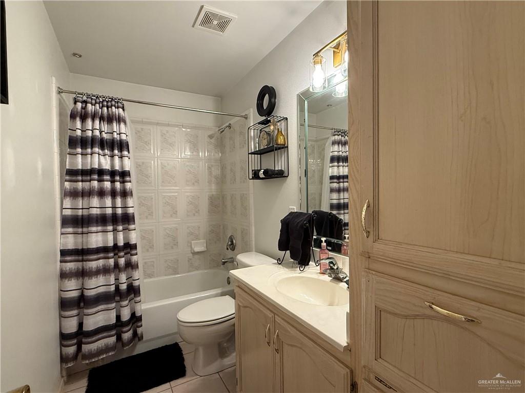 Photo 8 of 1328 Nora Drive