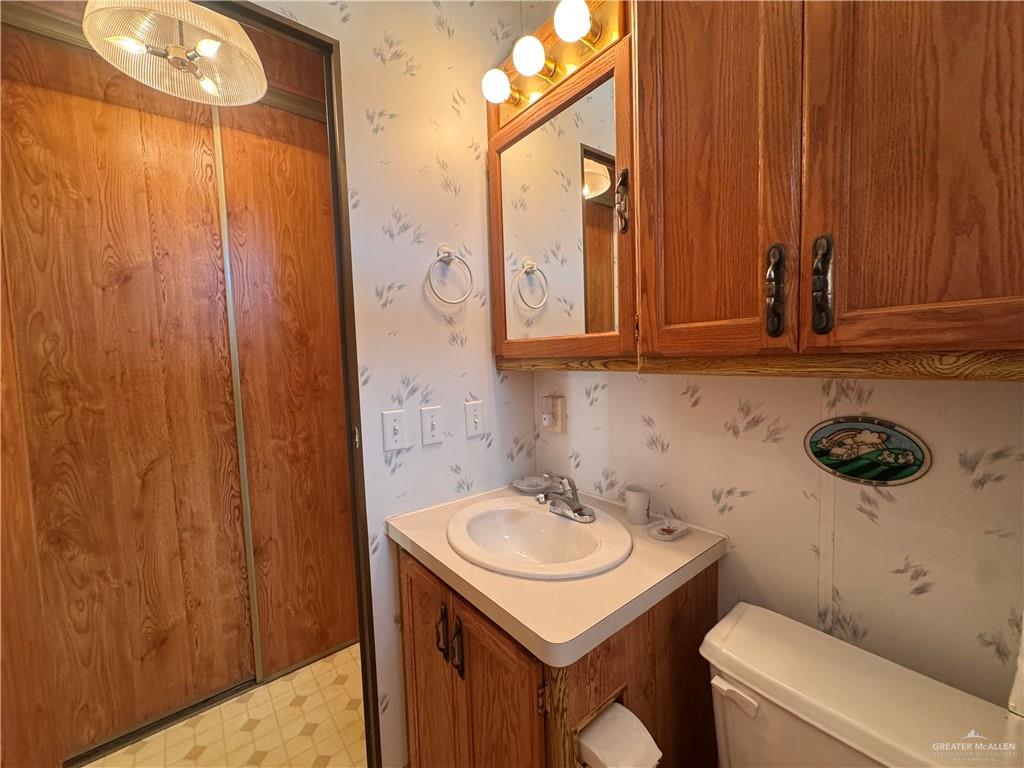 Photo 16 of 1433 Daytona Drive