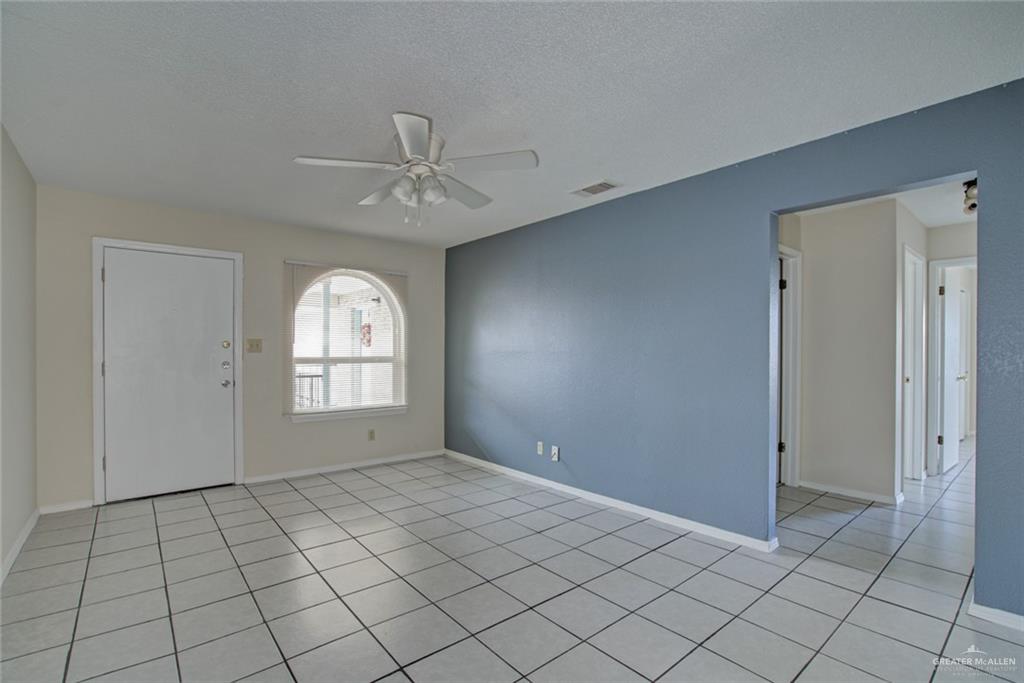 Photo 7 of 2125 Kerria Avenue