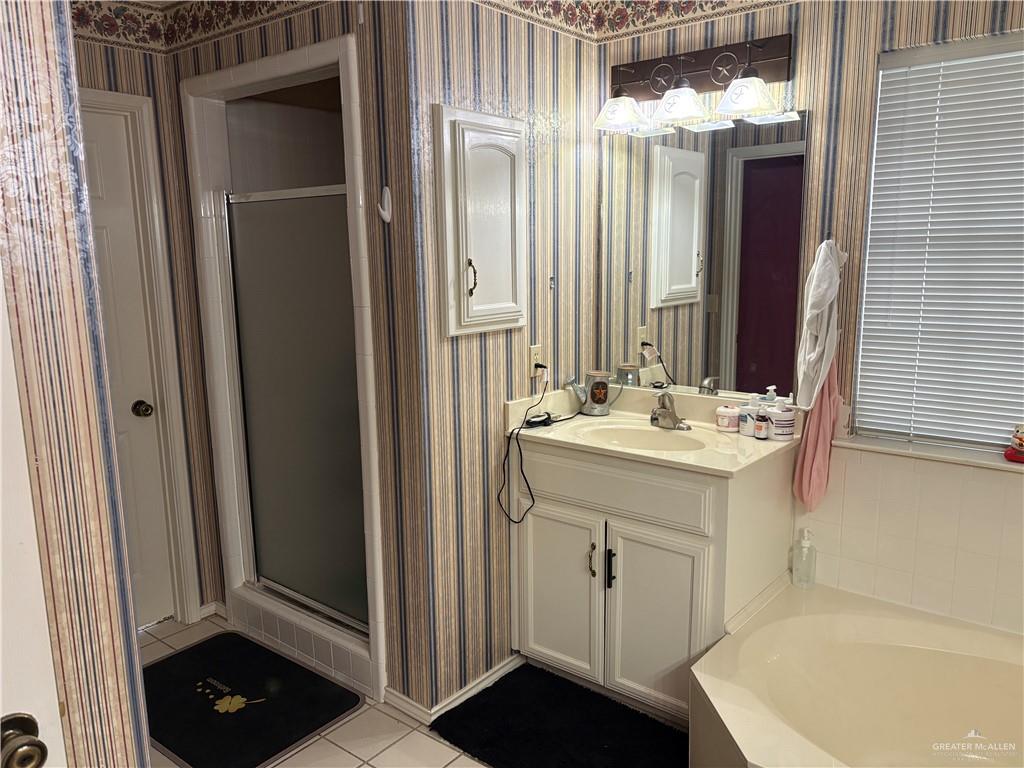 Photo 11 of 321 Rebecca Drive