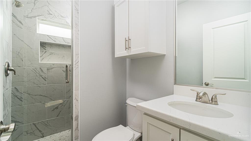 Photo 10 of 6005 Rayo Del Sol Street