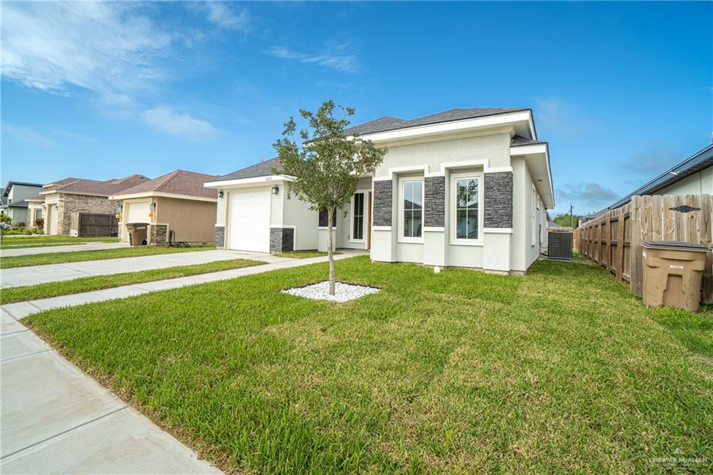 Photo 14 of 6005 Rayo Del Sol Street