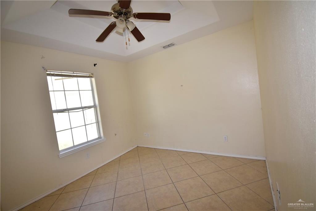 Photo 36 of 207 Albatross Avenue