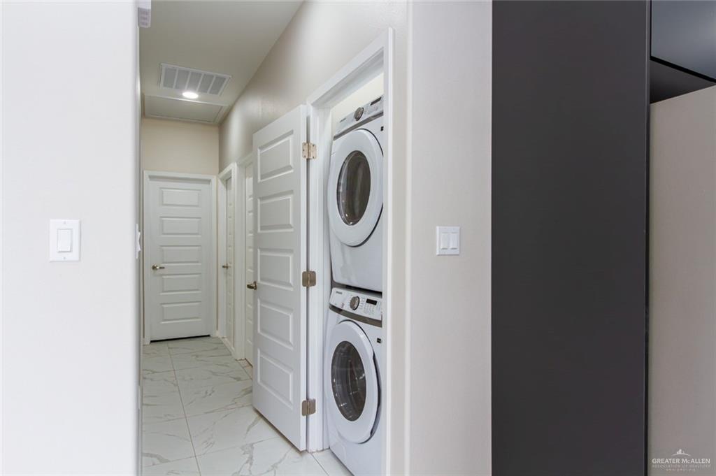 Photo 11 of 4216 Hummingbird Avenue #76