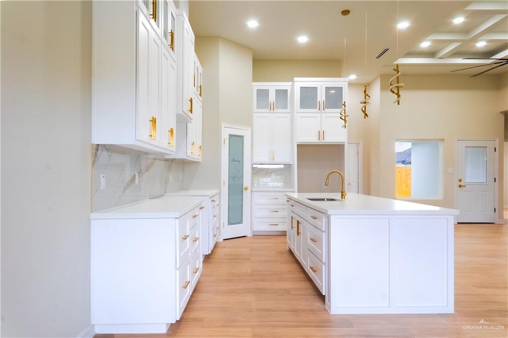 Photo 6 of 3004 Retama Street