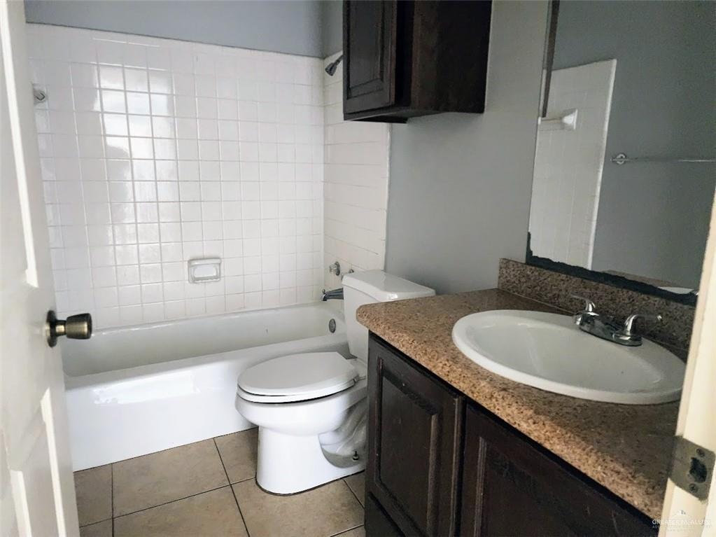 Photo 5 of 1509 Nolana Avenue