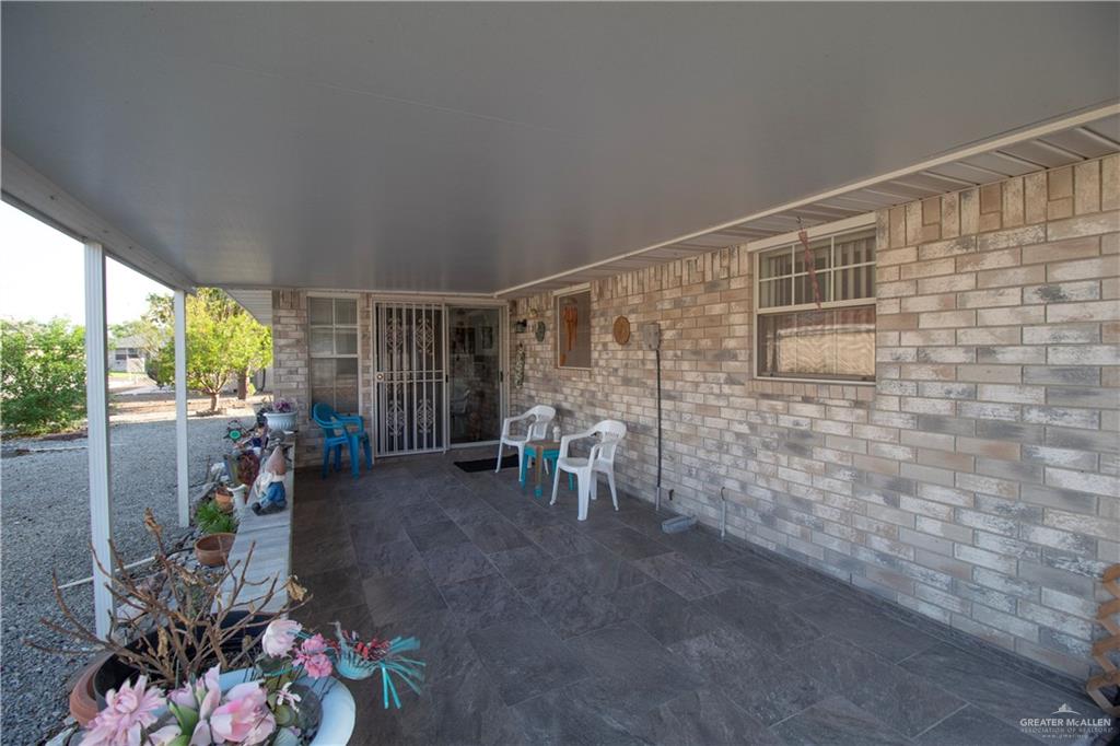 Photo 13 of 404 Scorpio Street
