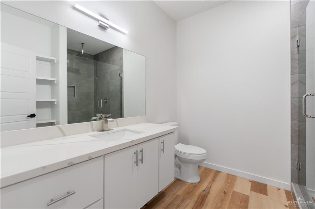Photo 19 of 702 Seminole Avenue
