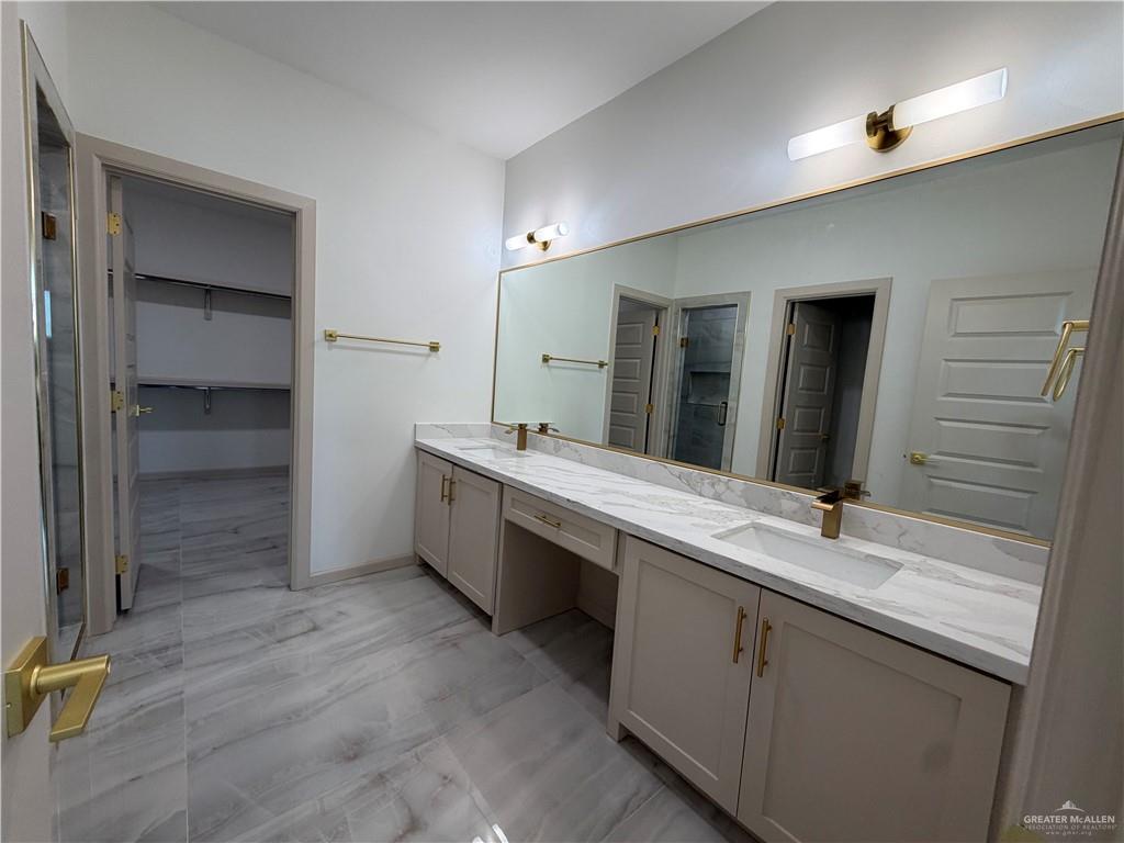 Photo 11 of 1008 Corales Street