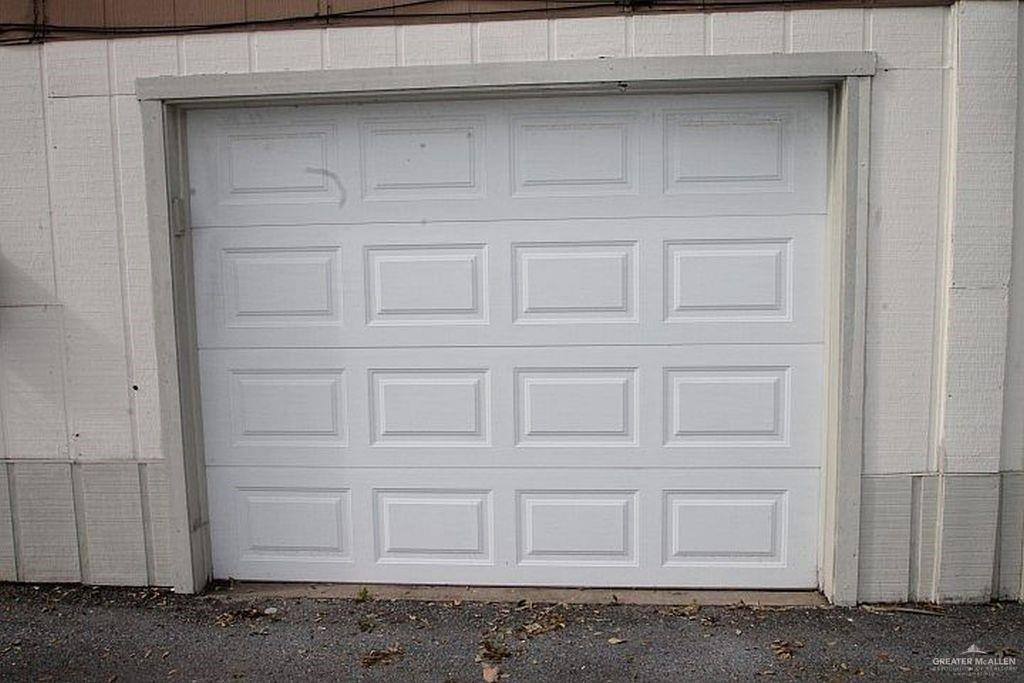Photo 14 of 1112C Valley View #C