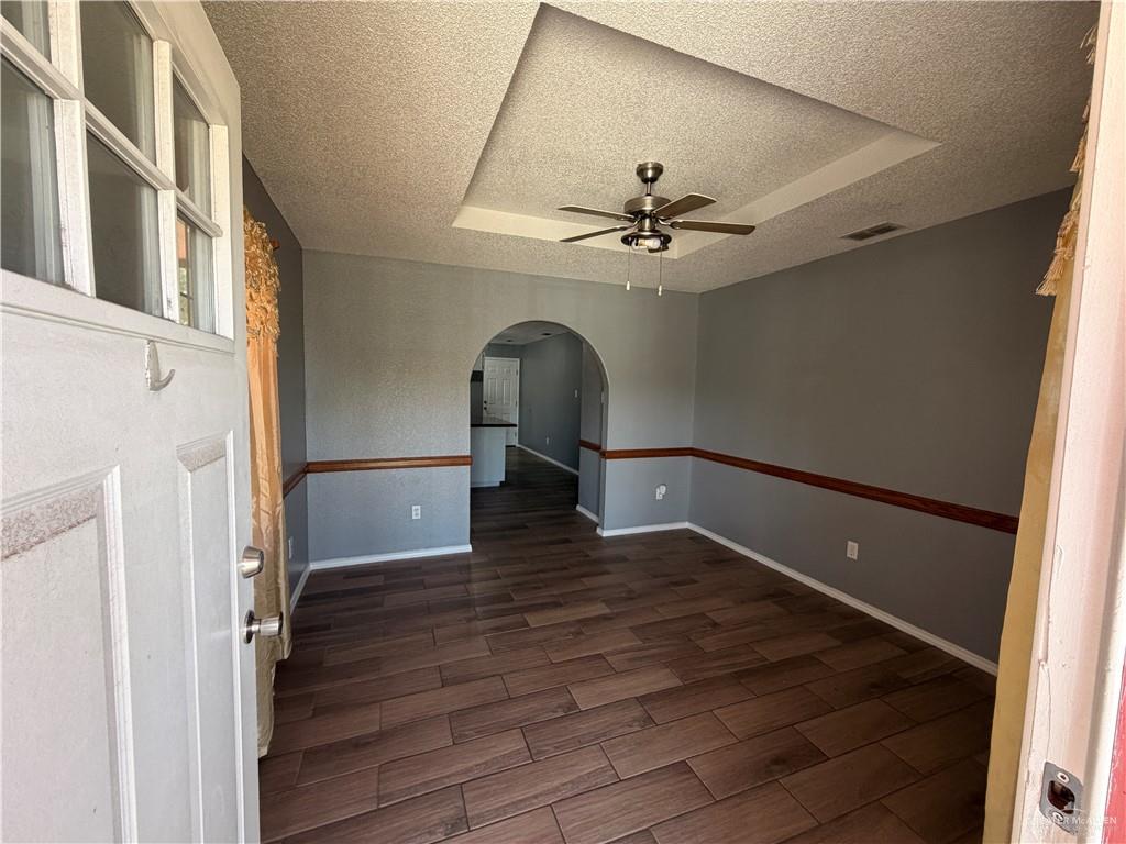 Photo 10 of 1419 Stubbs Street