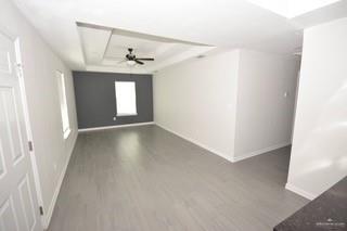 Photo 3 of 2805 Larkspur Avenue