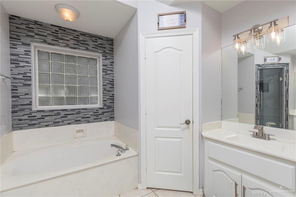 Photo 12 of 1904 Bald Cypress Drive