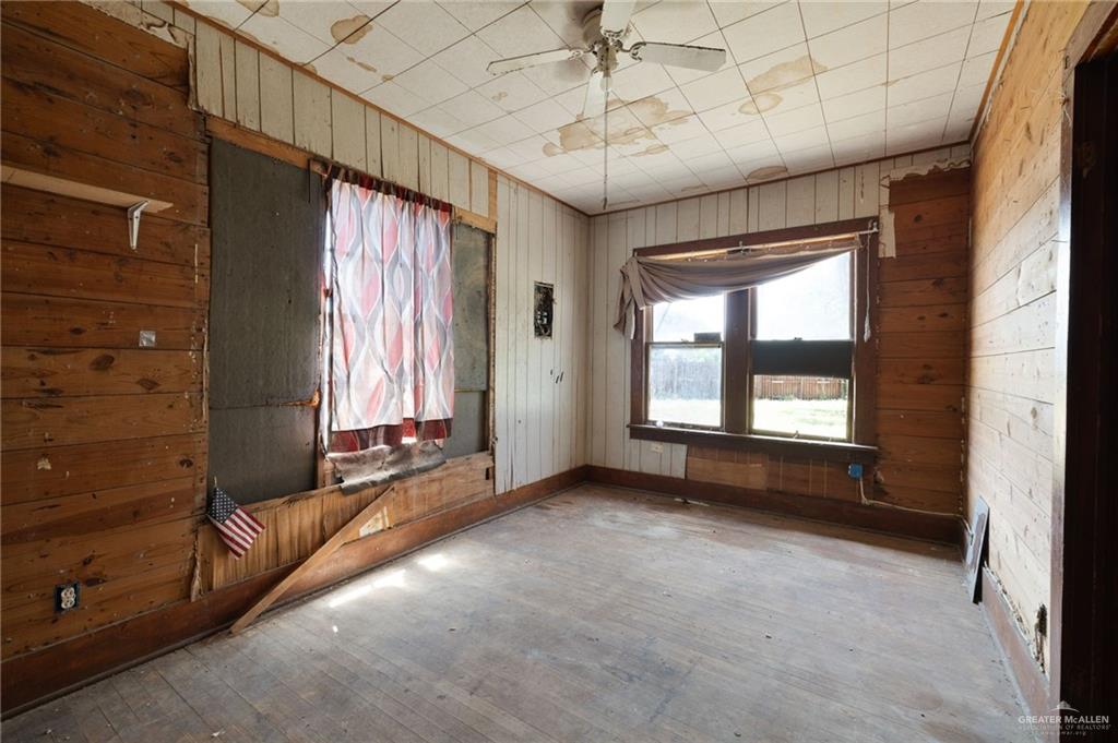 Photo 6 of 307 Lantana Drive