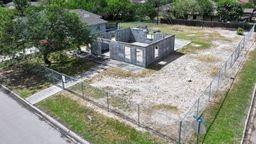 Photo 6 of 2800 Tierra Dorada Boulevard