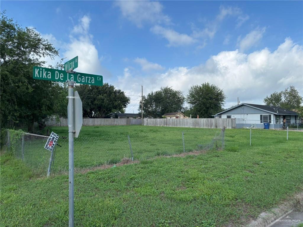 Photo 4 of 16635 Kika De La Garza Street