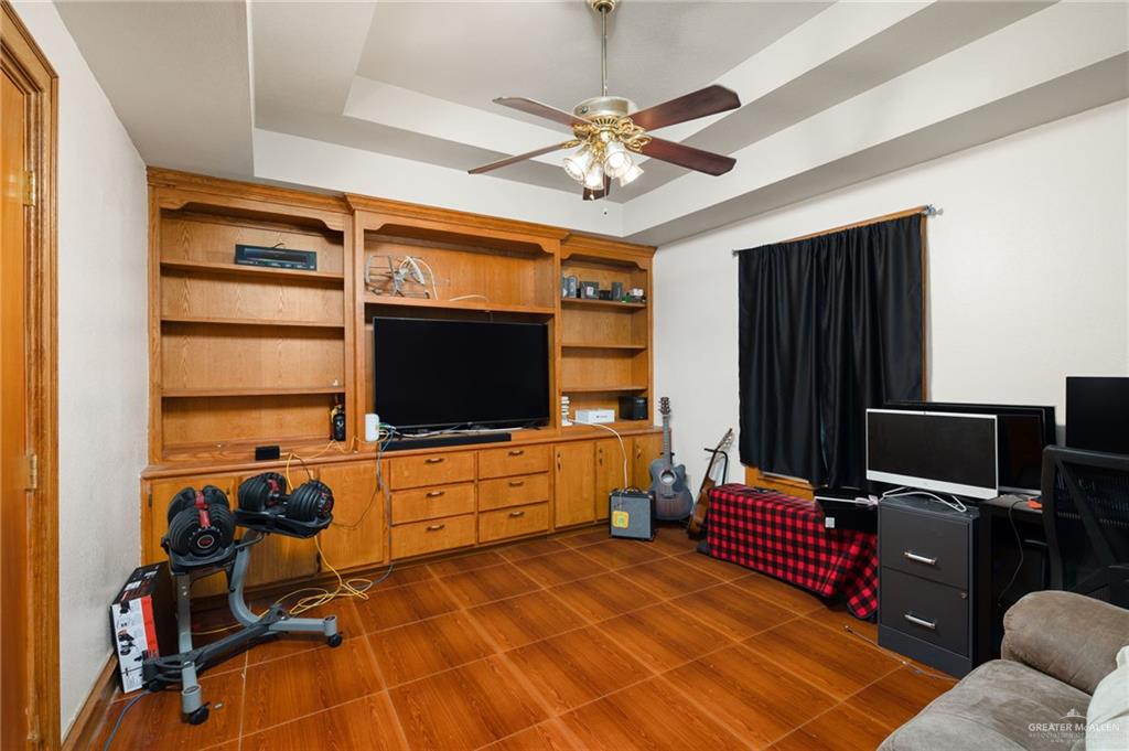 Photo 19 of 1215 Sioux Road