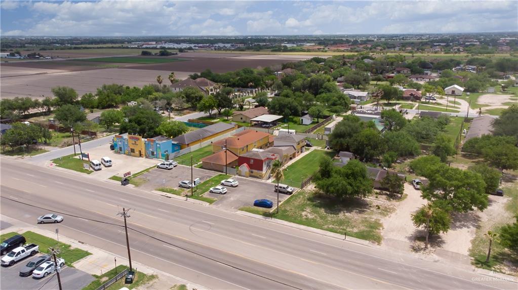 Photo 14 of 2911 and 2913 Veterans Boulevard