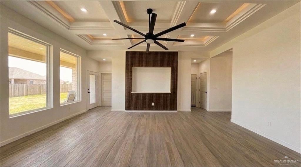 Photo 4 of 1105 Altuve Drive