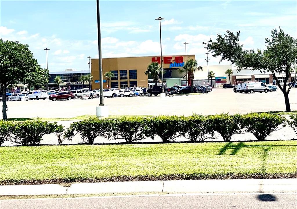 Photo 10 of 4421 Expressway 83