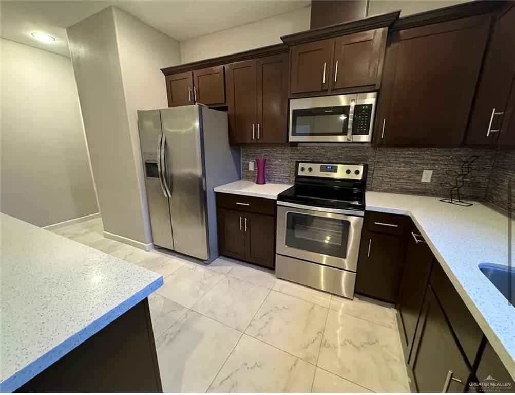 Photo 14 of 1216 Pineridge Avenue #A