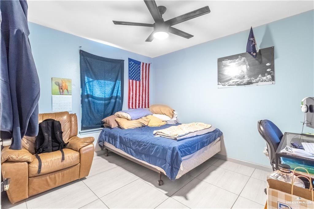 Photo 7 of 2216 Llano Grande Lane