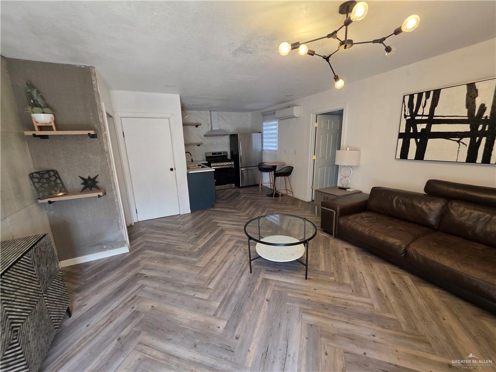 Photo 15 of 1321 Saint Marie Street