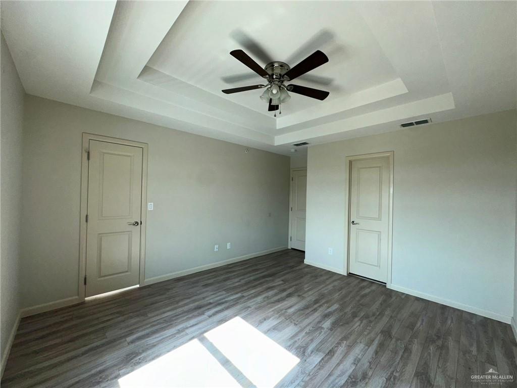 Photo 22 of 414 Newport Avenue #3