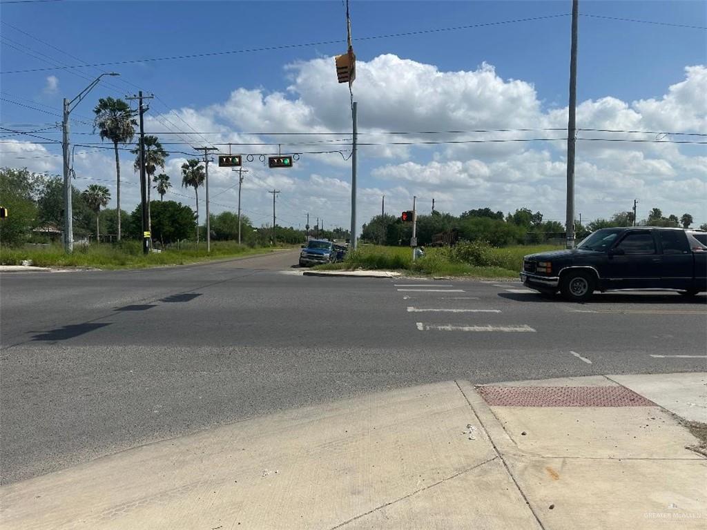 Photo 4 of 7 Bentsen Palm Road