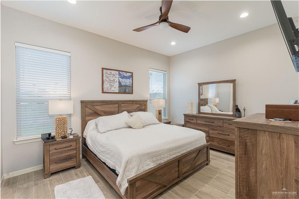 Photo 5 of 3711 Heron Way
