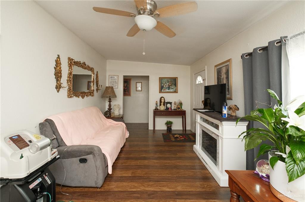 Photo 2 of 540 1st Street