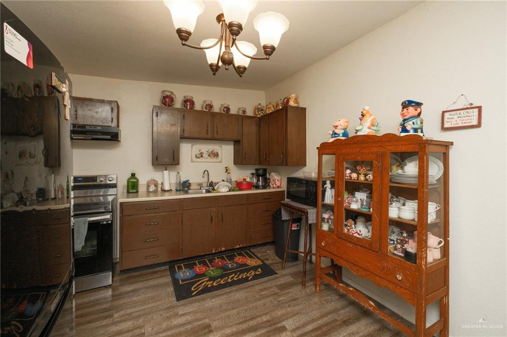 Photo 6 of 540 1st Street