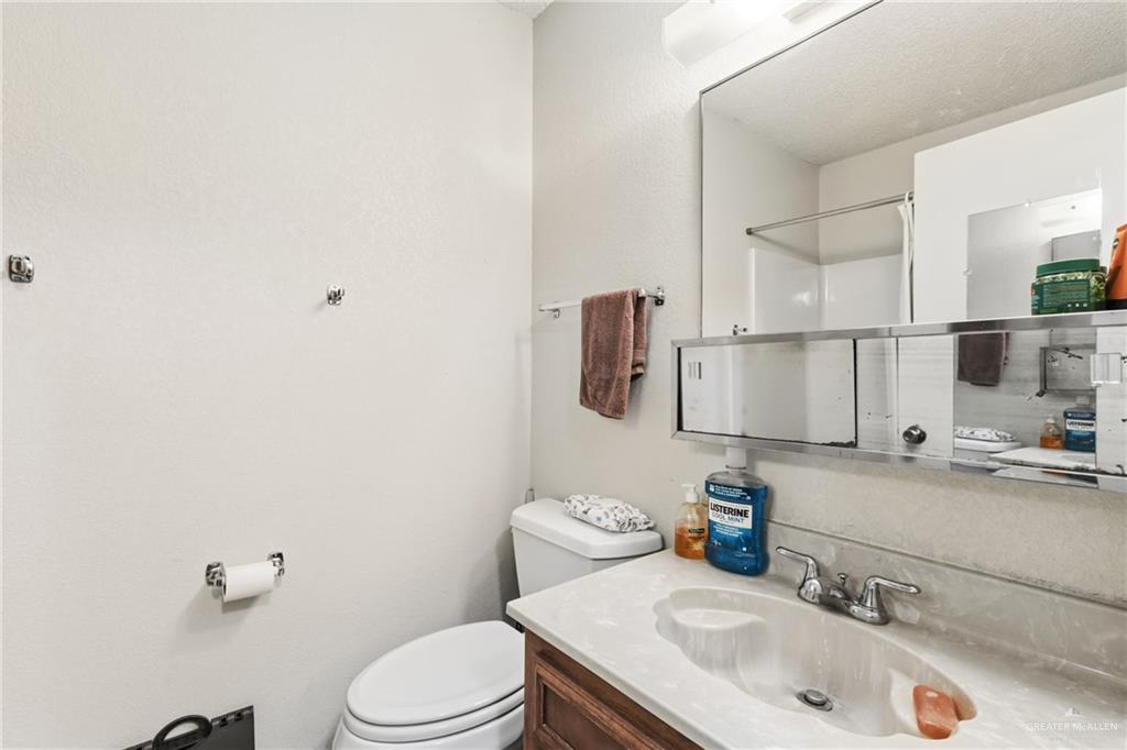 Photo 9 of 1500 Evergreen Avenue #26