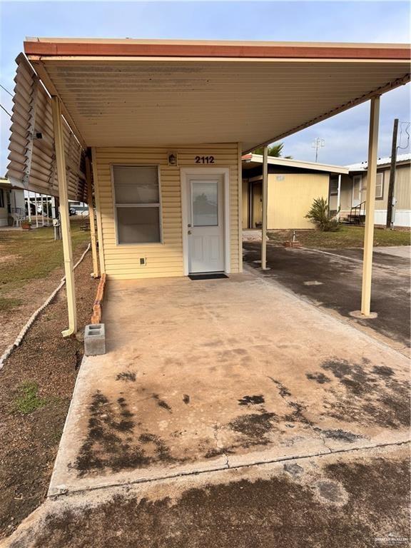 Photo 6 of 2112 Kelly Street