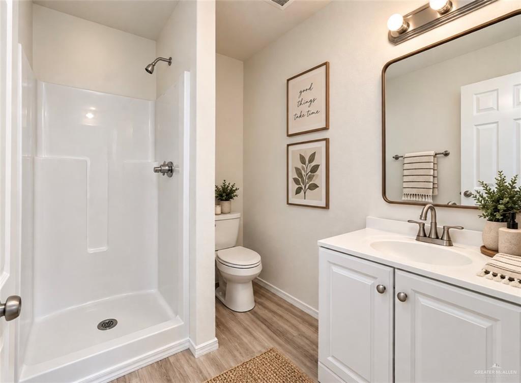 Photo 10 of 709 De Soto Avenue