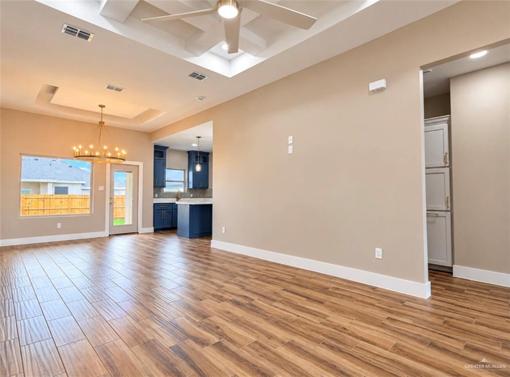 Photo 3 of 906 38th Street