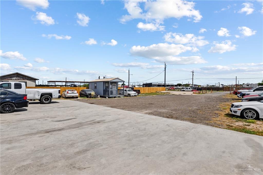 Photo 5 of 24013 Uresti Road