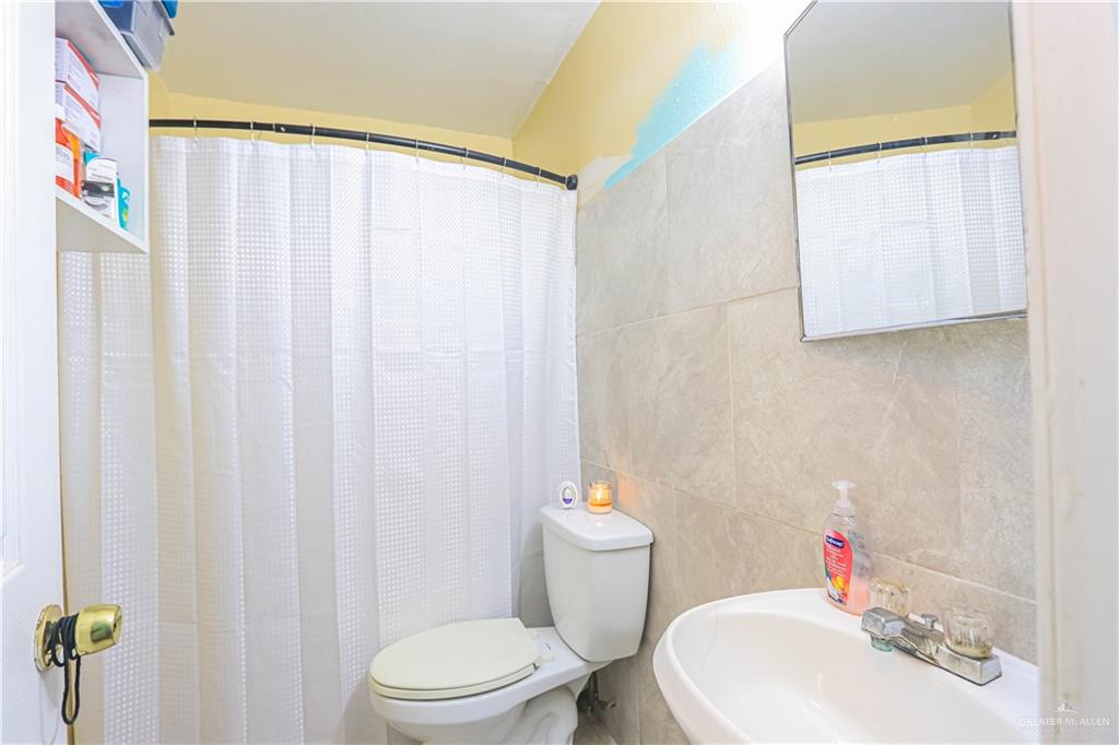 Photo 15 of 1134 Browne Avenue