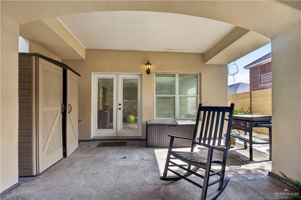 Photo 5 of 400 9th Street