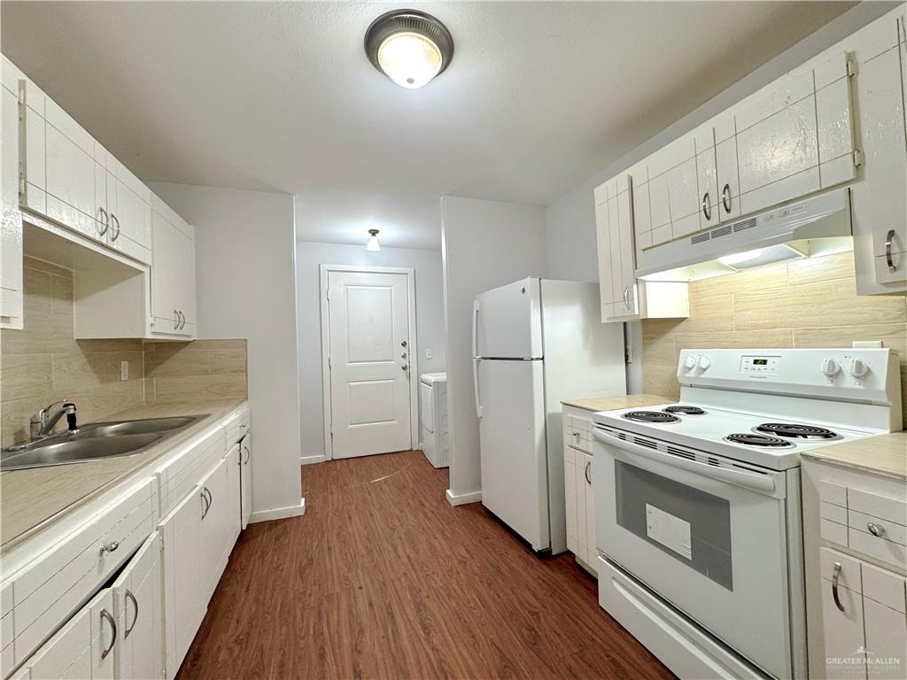 Photo 3 of 117 6th Street